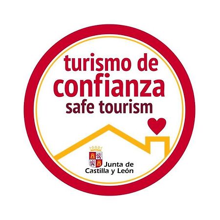דירות לאון Apartamento La Cenicienta מראה חיצוני תמונה