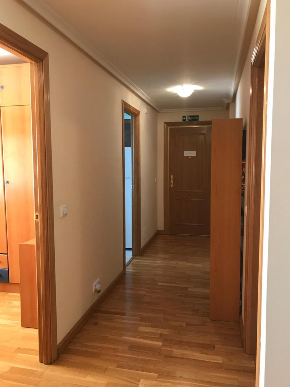 דירות לאון Apartamento La Cenicienta מראה חיצוני תמונה