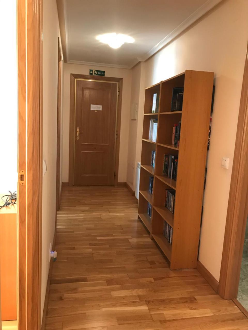 דירות לאון Apartamento La Cenicienta מראה חיצוני תמונה